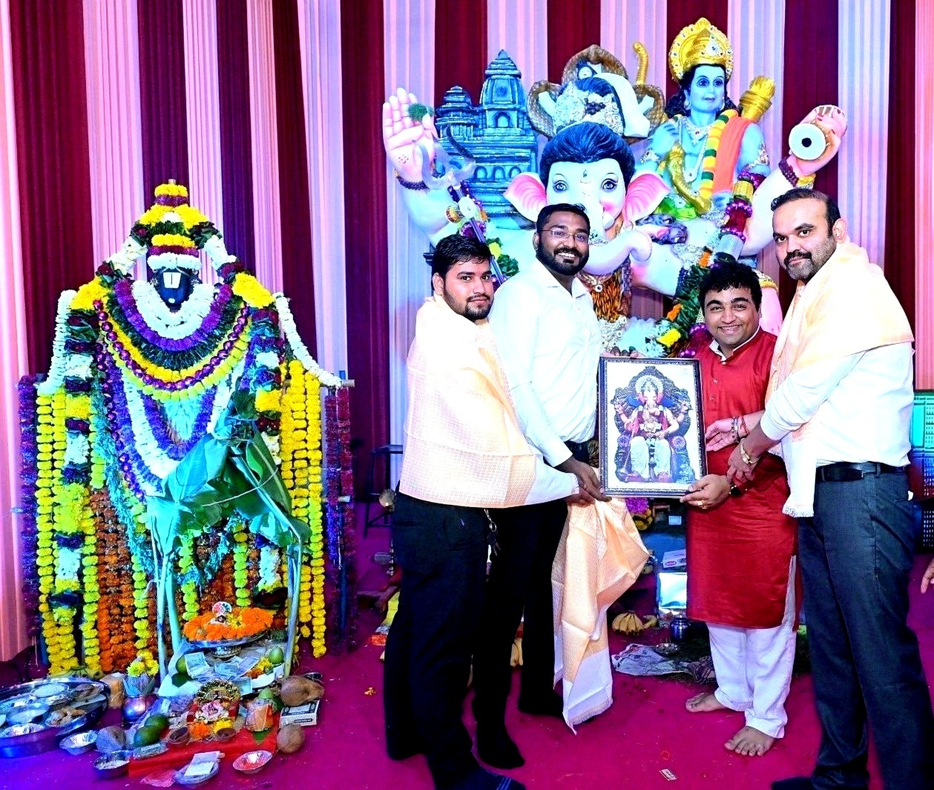 Dilip Gupta Businessman Dilip Gupta Finance Founder Leader JMD GROUP JMD Group Of Companies Mumbai CEO