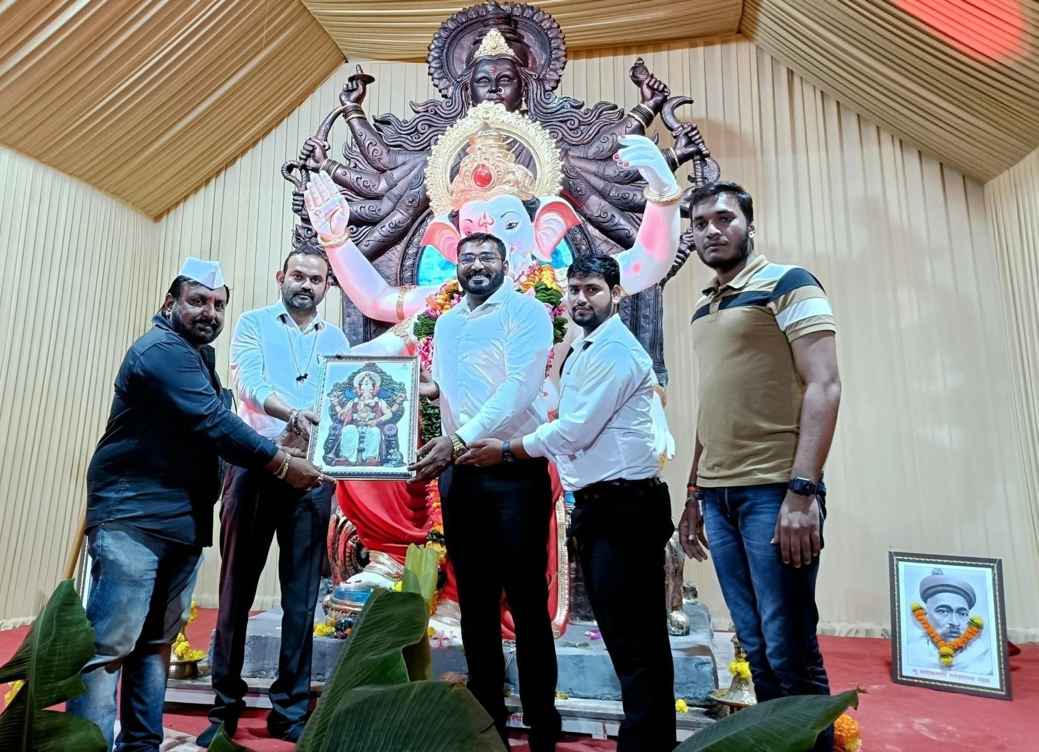 Dilip Gupta Businessman Finance Mumbai JMD Group Of Companies CEO Leader Founder JMD GROUP Dilip Gupta