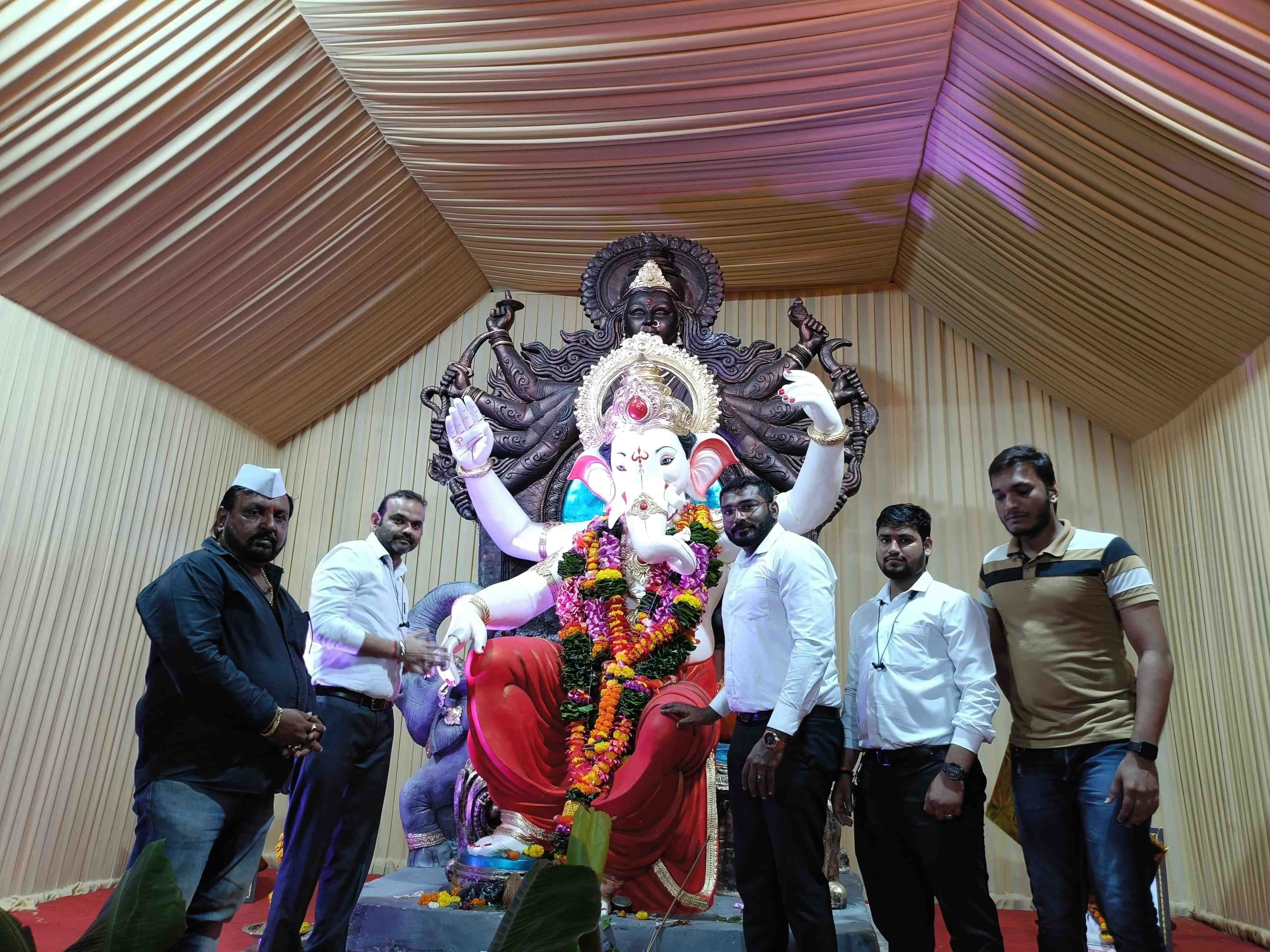 Dilip Gupta Businessman Mumbai Leader JMD Group Of Companies Founder JMD GROUP CEO Finance Dilip Gupta