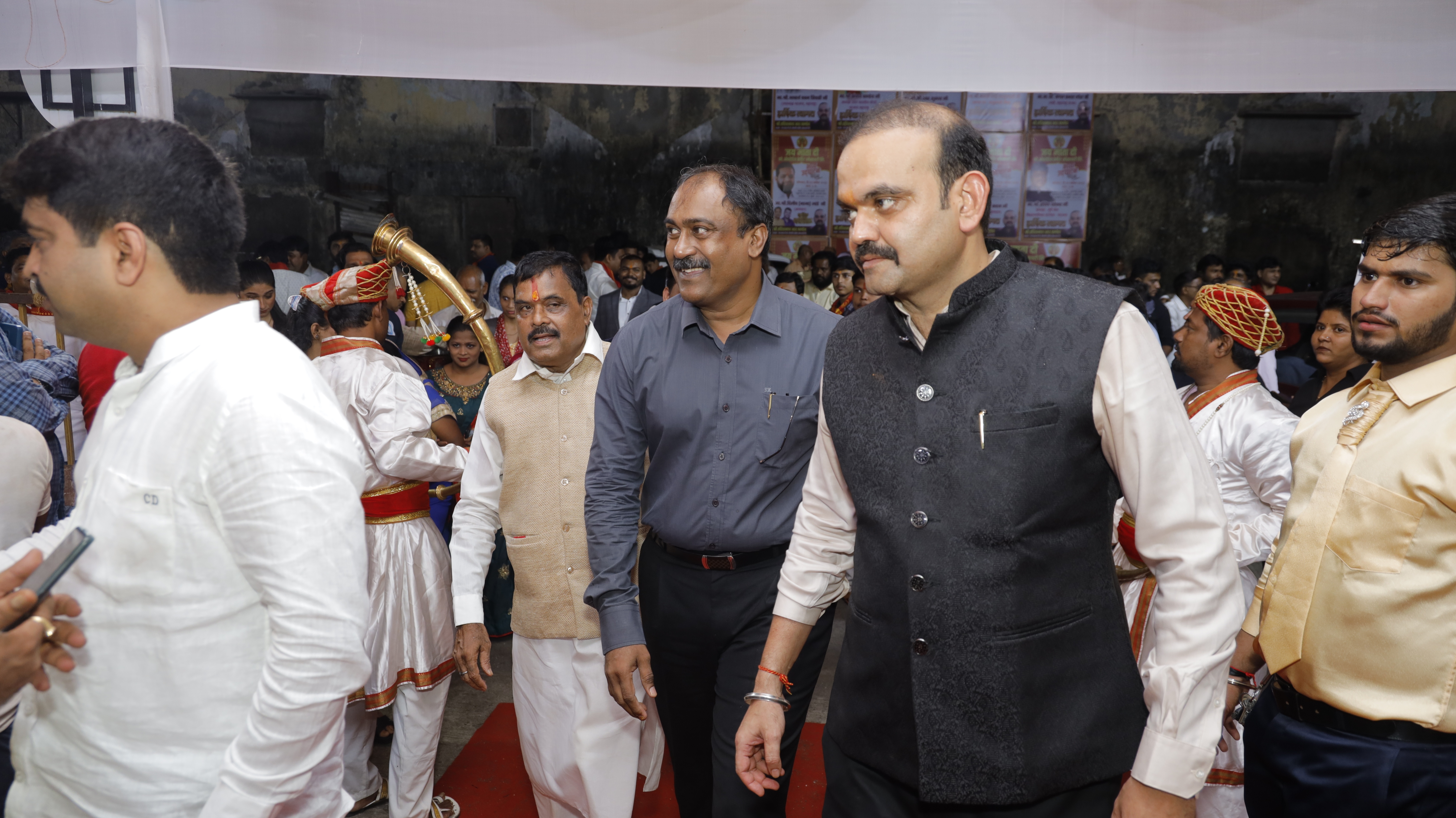 Harish Pandey Businessman Founder JMD GROUP Harissh Pandey Chairman Harish Pandey Finance Mumbai Harishnath Pandey JMD Group Of Companies Leader