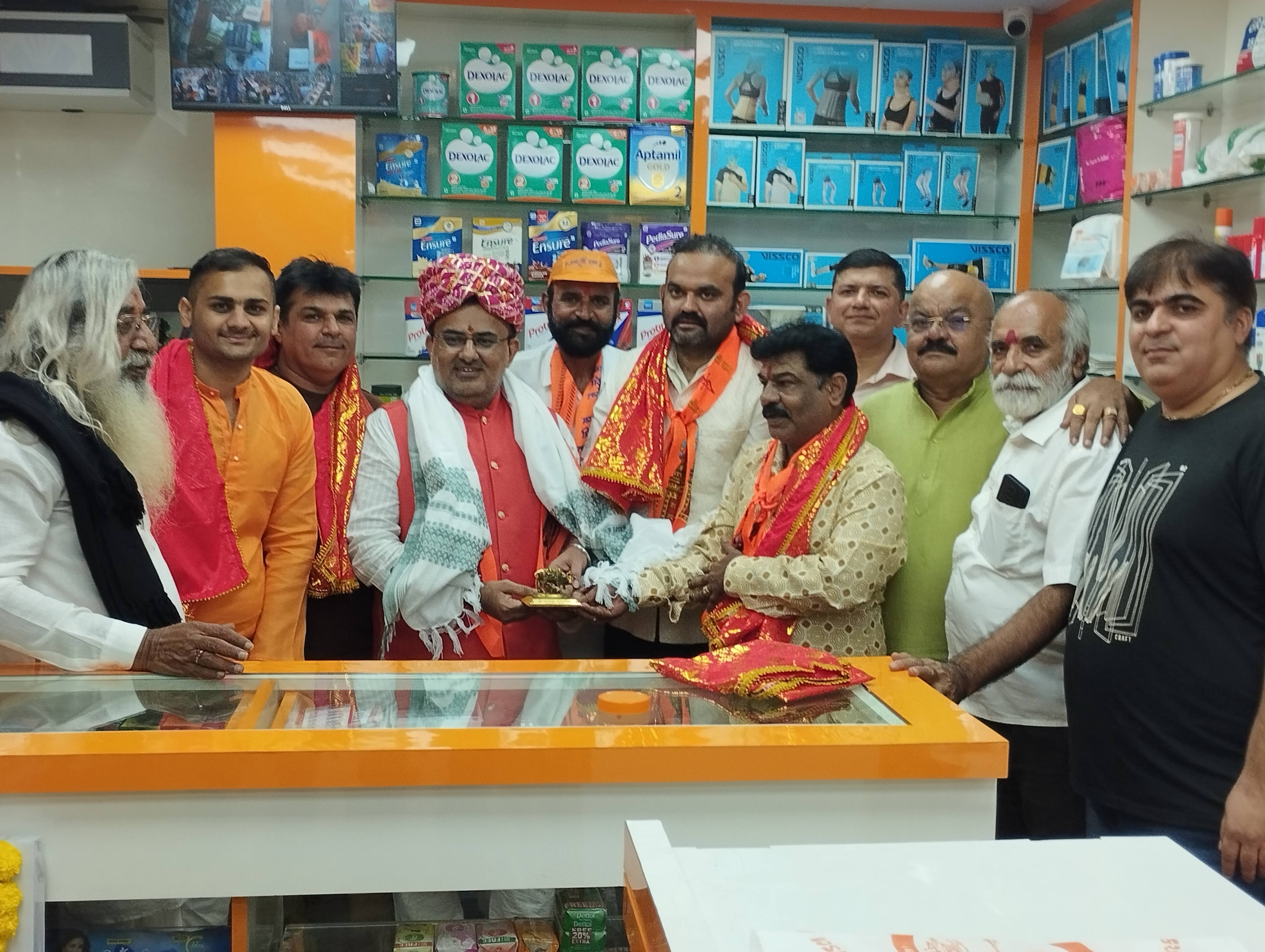 Harish Pandey Harish Pandey Finance Harishnath Pandey JMD Group Of Companies Founder Mumbai Chairman Harissh Pandey Leader JMD GROUP Businessman