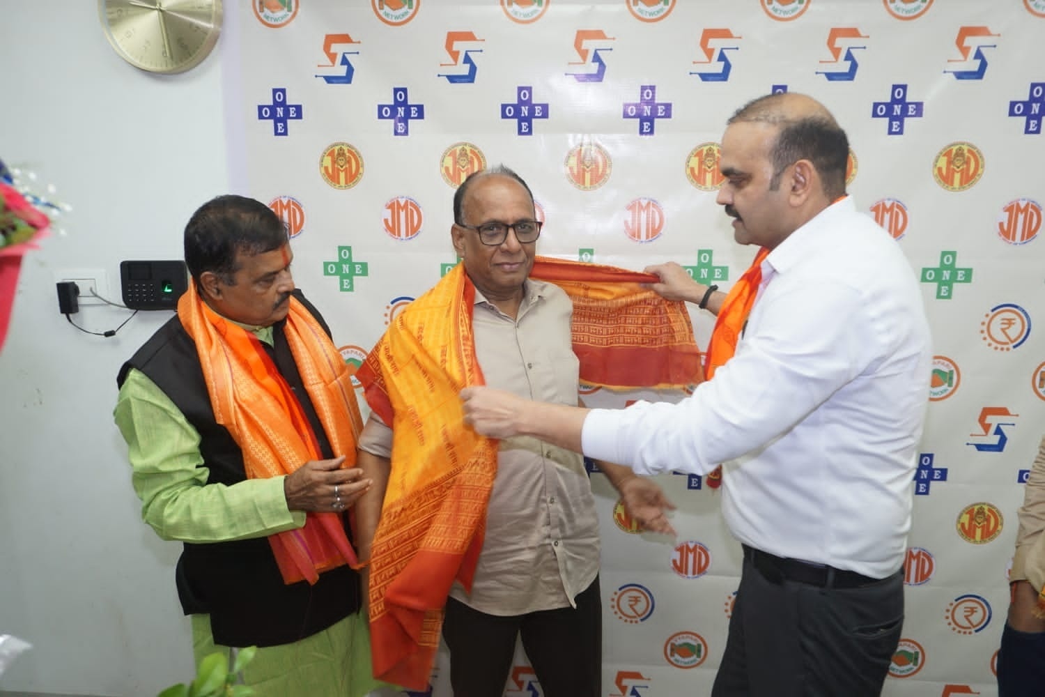 Harish Pandey Mumbai Chairman Harissh Pandey Finance JMD Group Of Companies JMD GROUP Founder Leader Harish Pandey Harishnath Pandey Businessman